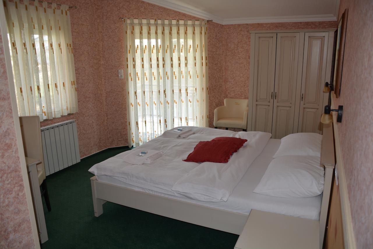 Motel Most Ljubuški Стая снимка